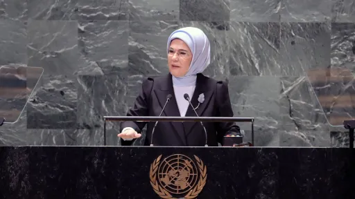 في اليوم العالمي لـ”صفر نفايات".. أمينة أردوغان: 2.3 مليار طن من الطعام يهدر سنوياً في العالم