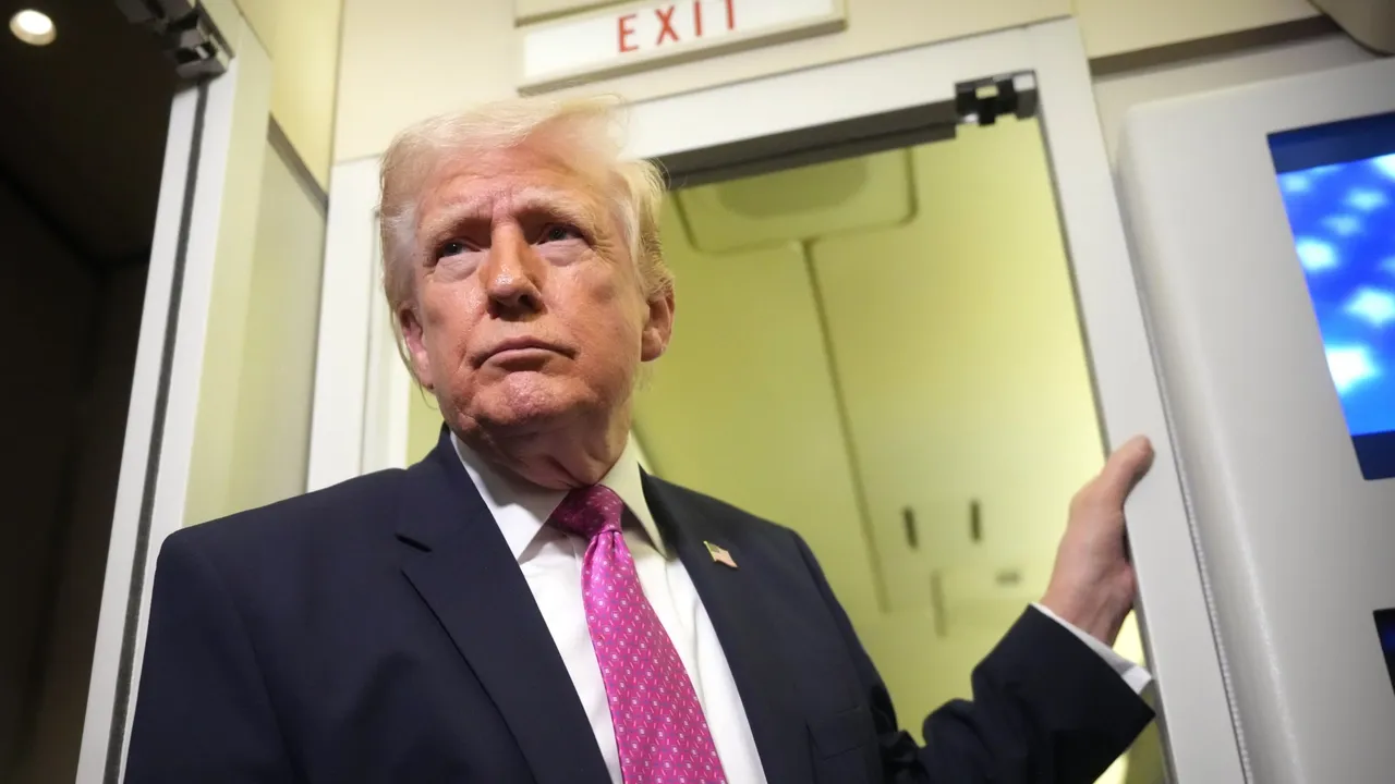 ترامپ: احتمالاً جزیره خارک را بگیریم، می‌خواهیم اختیار نفت ایران را در دست بگیرم