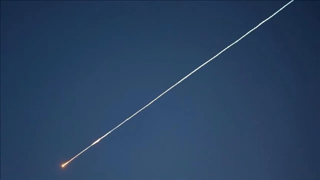 Arabia Saudite rrëzon 10 dronë dhe 8 raketa balistike në një valë të re sulmesh