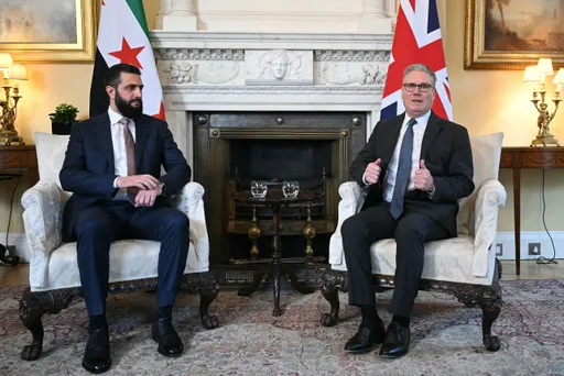 Presidenti sirian Al-Sharaa takohet në Londër me kryeministrin britanik Starmer