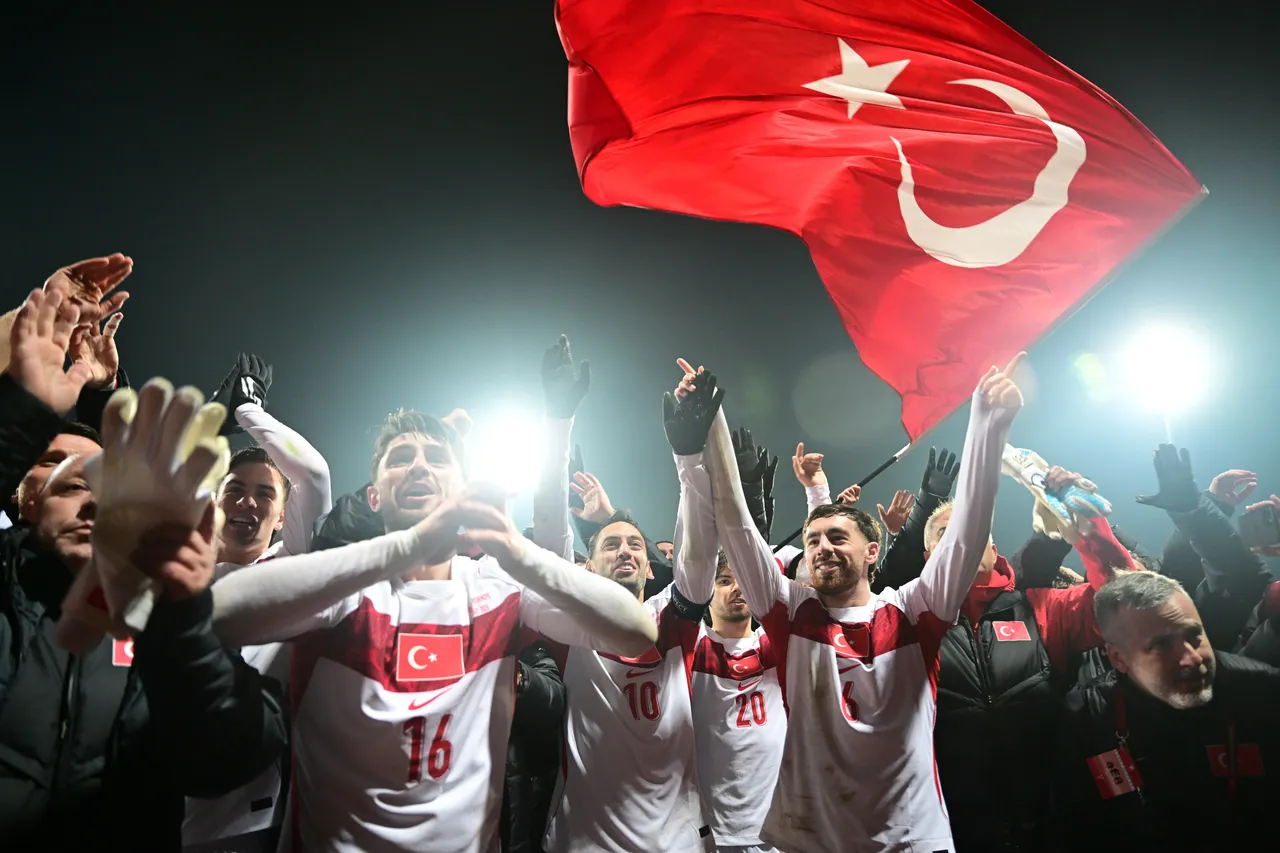 Türkiye löst WM-Ticket nach Sieg im Playoff-Finale