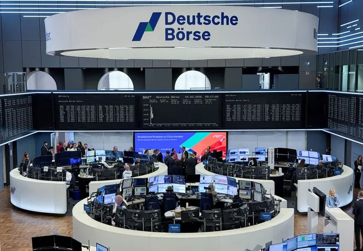 Најавите на Трамп за силни напади врз Иран повторно ги зголемија цените на нафтата