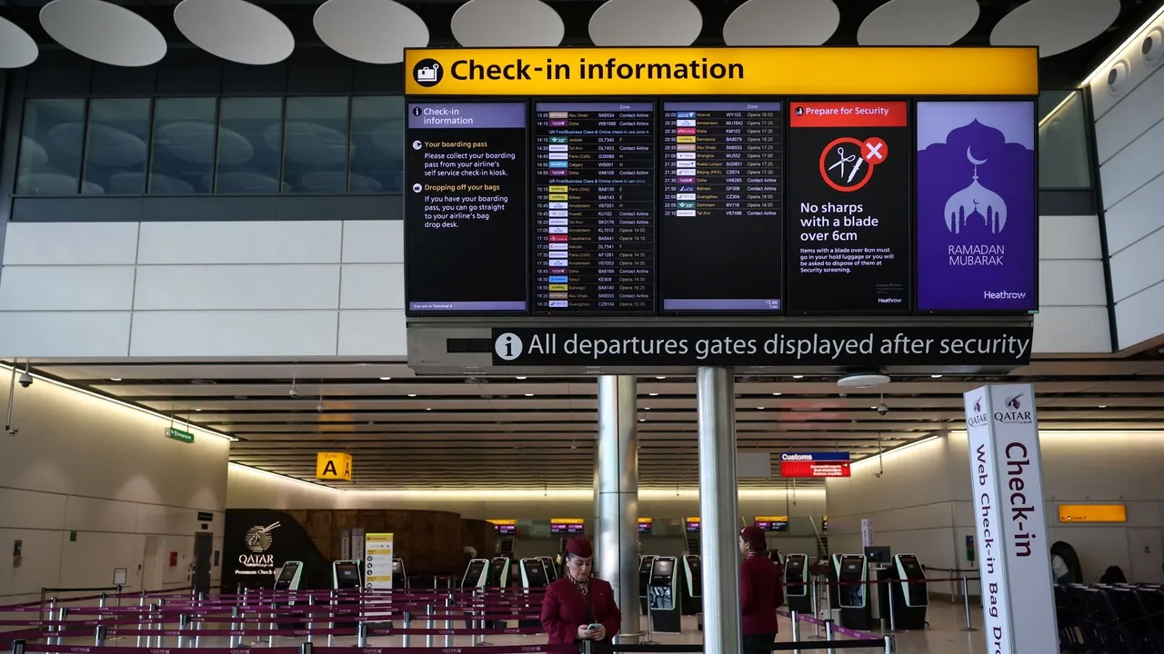 تداوم اختلال در پروازهای جهانی پس از جنگ ایران و بسته شدن هاب‌های منطقه