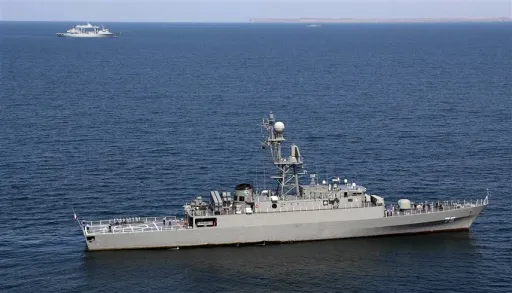 سريلانكا تطلق عملية إنقاذ واسعة لسفينة إيرانية أطلقت نداء استغاثة بالمحيط الهندي