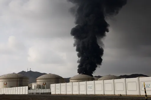 يرفع العدد إلى 196 منذ بدء الحرب.. الإمارات تعلن تعرّضها لهجوم إيراني بـ7 صواريخ باليستية