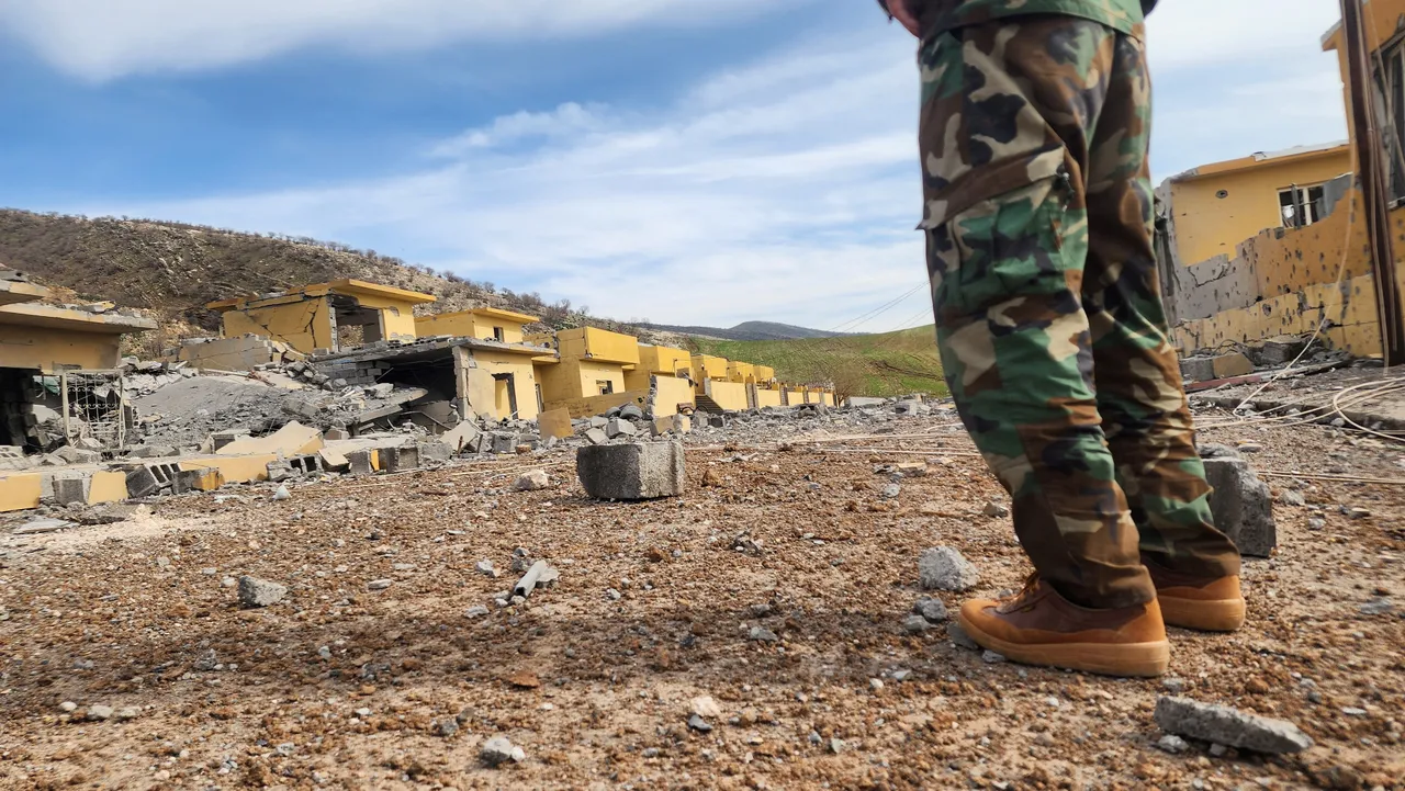 Иран ги напаѓа базите на иранските курдски опозициски групи во северен Ирак