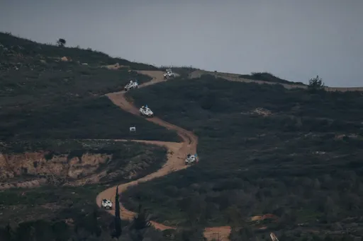 Двајца израелски војници се повредени при воена операција во Либан