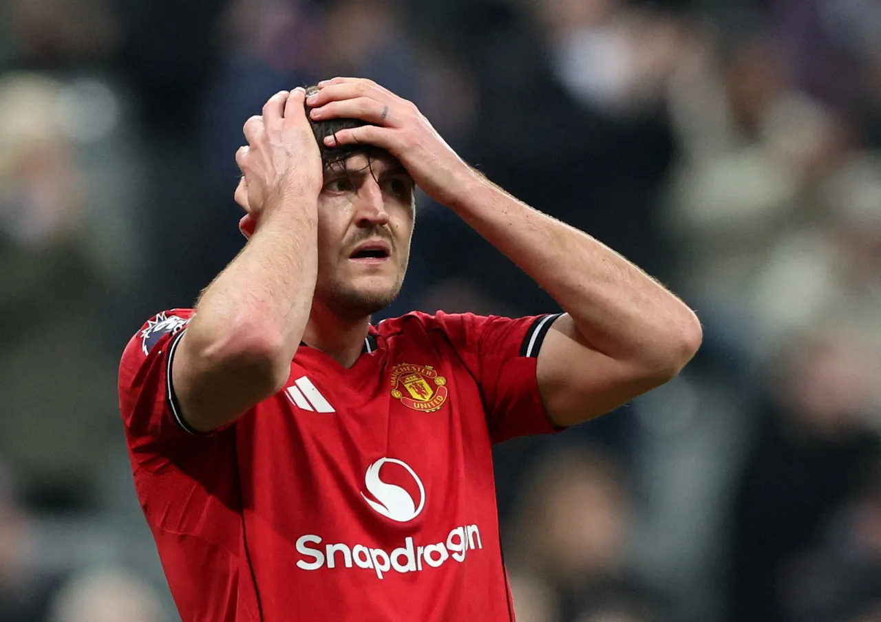 Hukumar FA ta ci tarar Harry Maguire saboda rashin ɗa'a a wasan Man United da Bournemouth