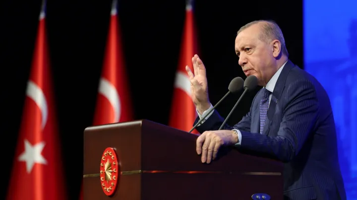 Erdoğan: "Türkiye 'békeközpontú diplomáciával' próbálja megoldani a problémákat"