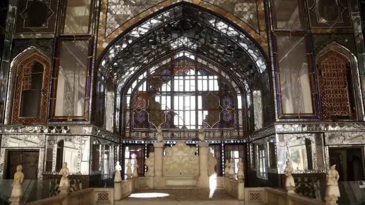 آسیبدیدن کاخ گلستان تهران در حملات آمریکا و اسرائیل