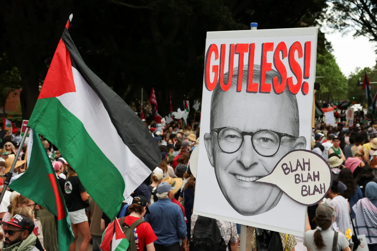 Outrage grows over Australian state ban on pro-Palestinian phrases