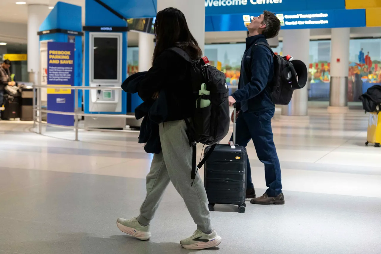 Departamenti i Shtetit: Rreth 24 mijë amerikanë janë kthyer në SHBA nga Lindja e Mesme