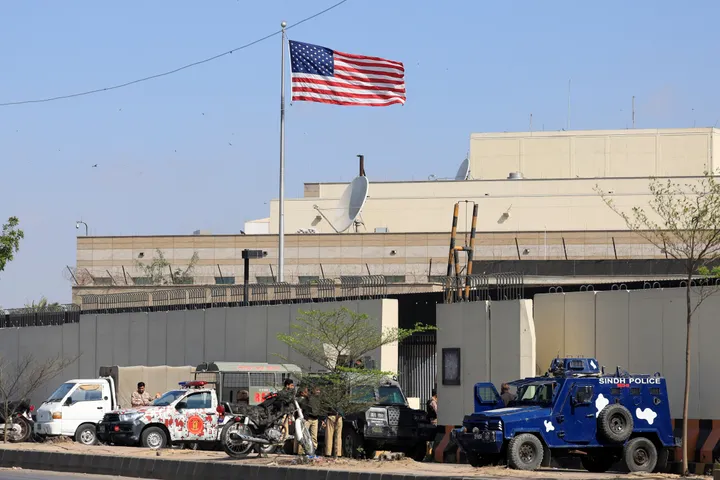 امریکا غواړي چې د پاکستان په  پېښور ښار کې خپله قونسلګري په دایمي ډول وتړي