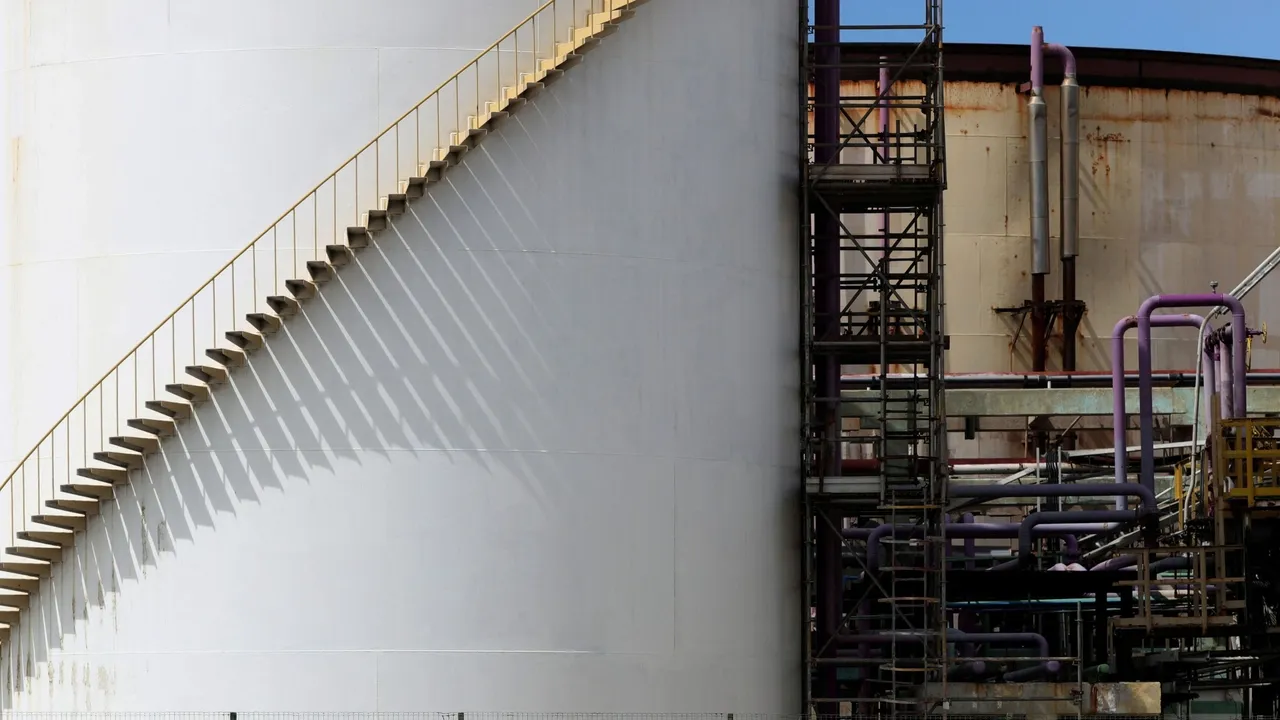 대한민국 여천NCC, 석유화학 제품 생산량 감축 및 불가항력 선언