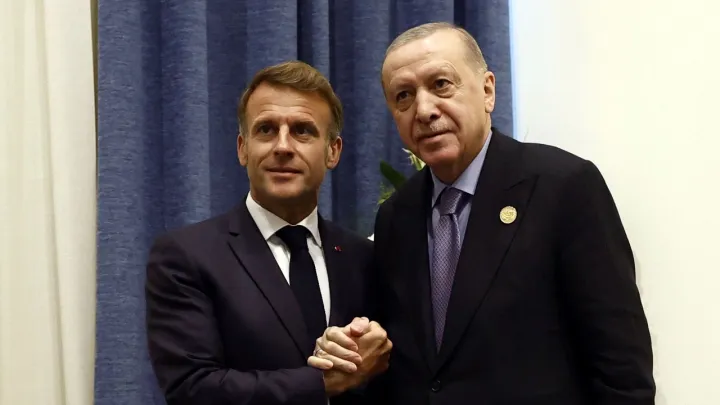 Erdogan urges stronger NATO defence ties in call with Macron