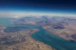 Ngushtica e Hormuzit: Ngushtica strategjike që mund të tronditë ekonominë globale