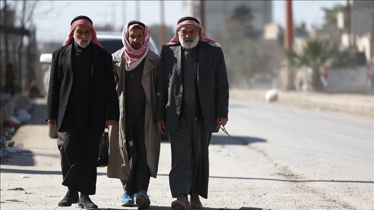 Курдите во сенка на минатото: Да се ​​биде алатка или да се биде актер?