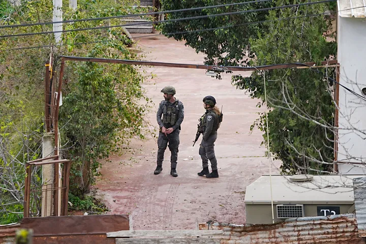 الضفة.. إصابة فلسطينيين خلال هجوم على شرق طوباس وتحذيرات أممية بشأن القدس