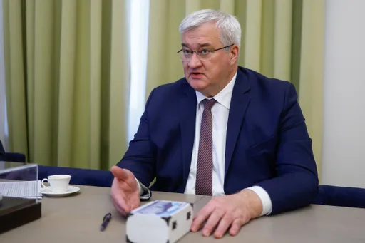 Ukrajina optužila mađarske vlasti za “otmicu“ sedam zaposlenih u državnoj Oschadbanki