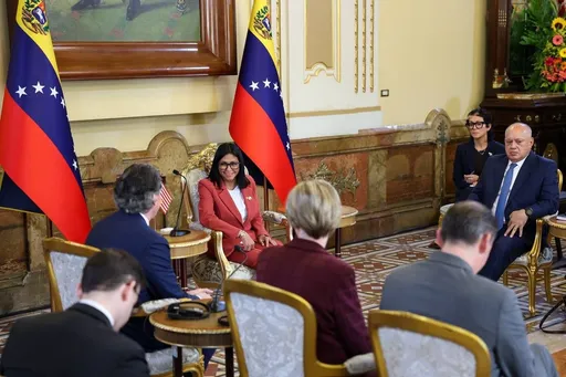 SAD i privremene vlasti Venecuele dogovorili obnovu diplomatskih odnosa