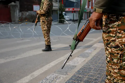 कश्मीर में खामेनेई की हत्या को लेकर लगे प्रतिबंध हटा दिए गए हैं।