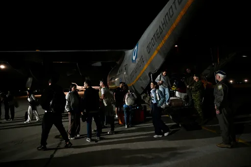 Gulf allies of US edge towards joining war on Iran amid escalating attacks