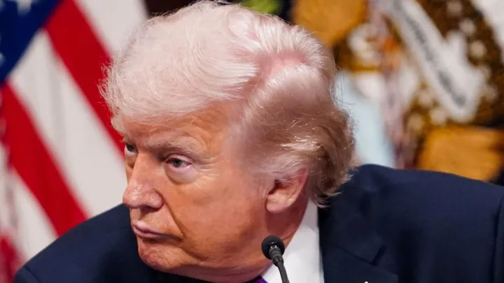 Трамп требует от Ирана капитуляции