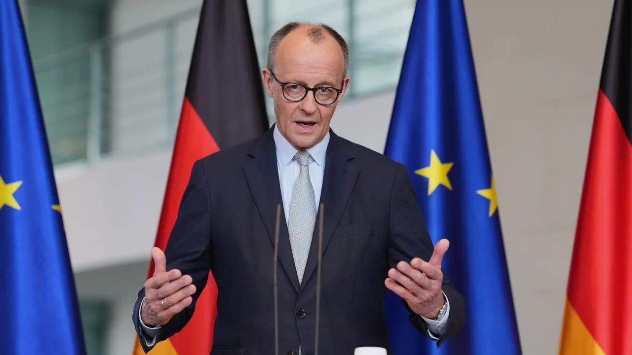 Мерц предупредил о риске распада Ирана