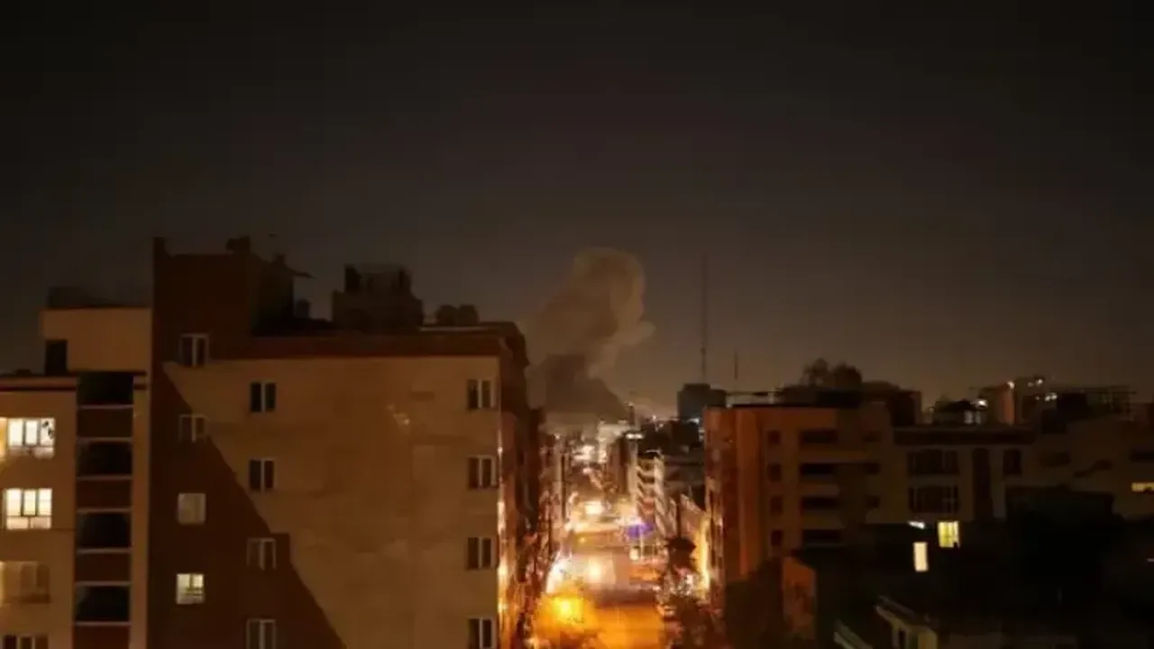 Nouvelle vague de frappes israéliennes sur Téhéran, les Etats-Unis déterminés à poursuivre la guerre