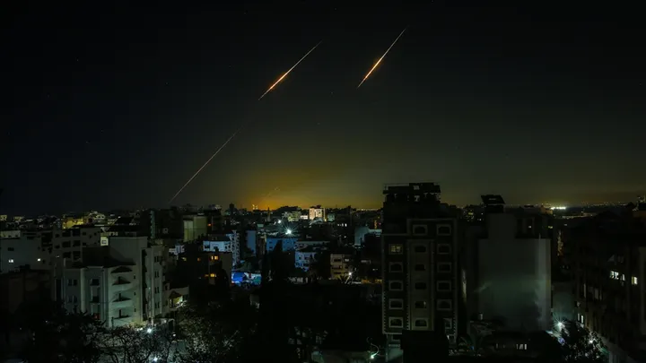 Arabia Saudite rrëzon raketë balistike që synonte bazën ajrore Prince Sultan