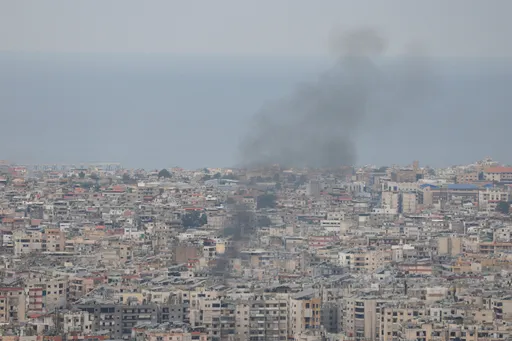 Të paktën 16 të vrarë dhe 35 të plagosur nga sulmet ajrore izraelite në lindje të Libanit