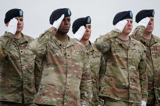 ایران د امریکایي سرتېرو د نیولو ادعا کوي، خو امریکا یې ردوي