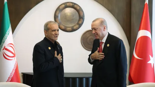 چگونه ترکیه در جنگ ایران به صدای عقلانیت تبدیل می‌شود