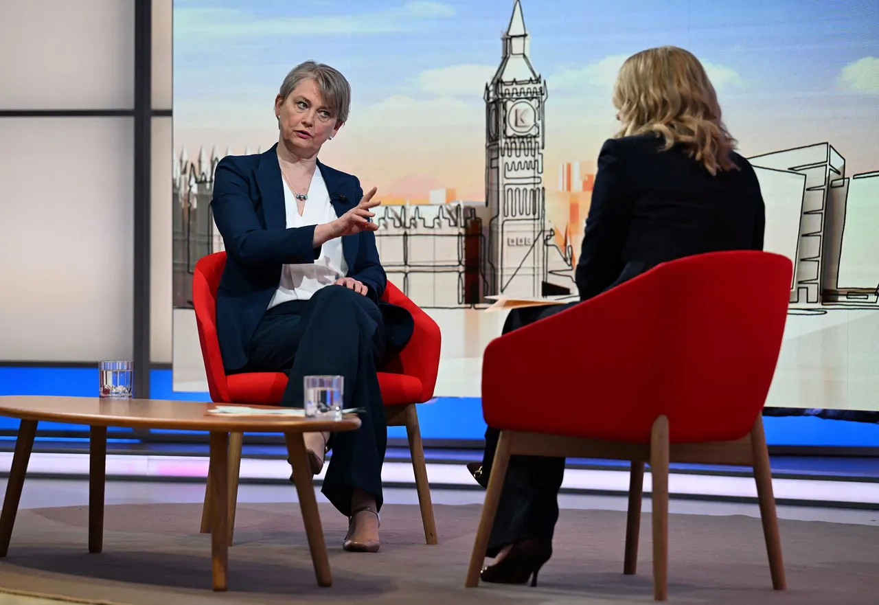 UK insists it will not 'outsource' foreign policy to US