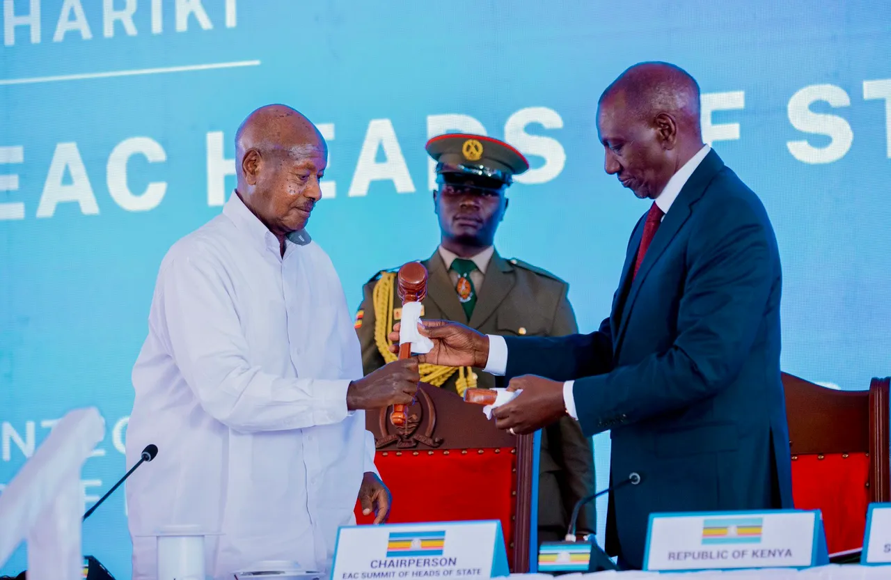 Le président ougandais Yoweri Museveni appelle à l'unité de l'Afrique face aux crises mondiales