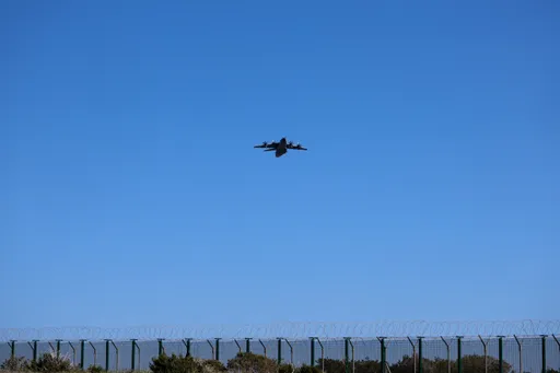 뉴질랜드, 중국 근처 군용 초계기 옹호