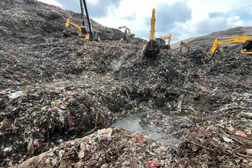 Garbage avalanche at Indonesia's largest landfill kills several, leaves others missing