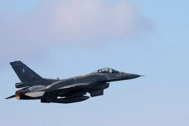 La Türkiye déploie six F-16 et des systèmes de défense à Chypre du Nord