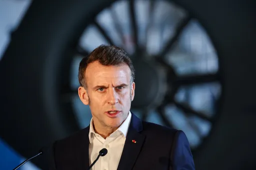 Macron annonce une future mission "défensive" pour "rouvrir" le détroit d'Ormuz