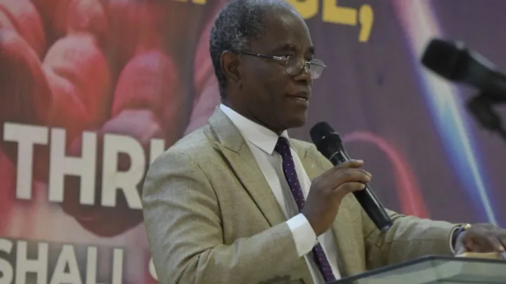 Fruits, sunlight, water: Ghana preacher's tips for long life