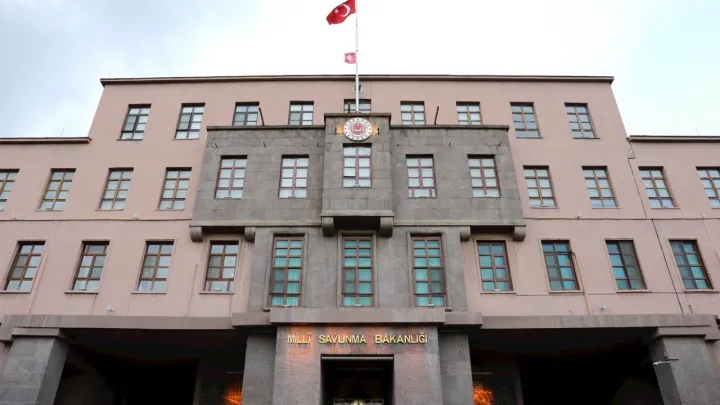 Турция заявила о перехвате баллистической ракеты из Ирана