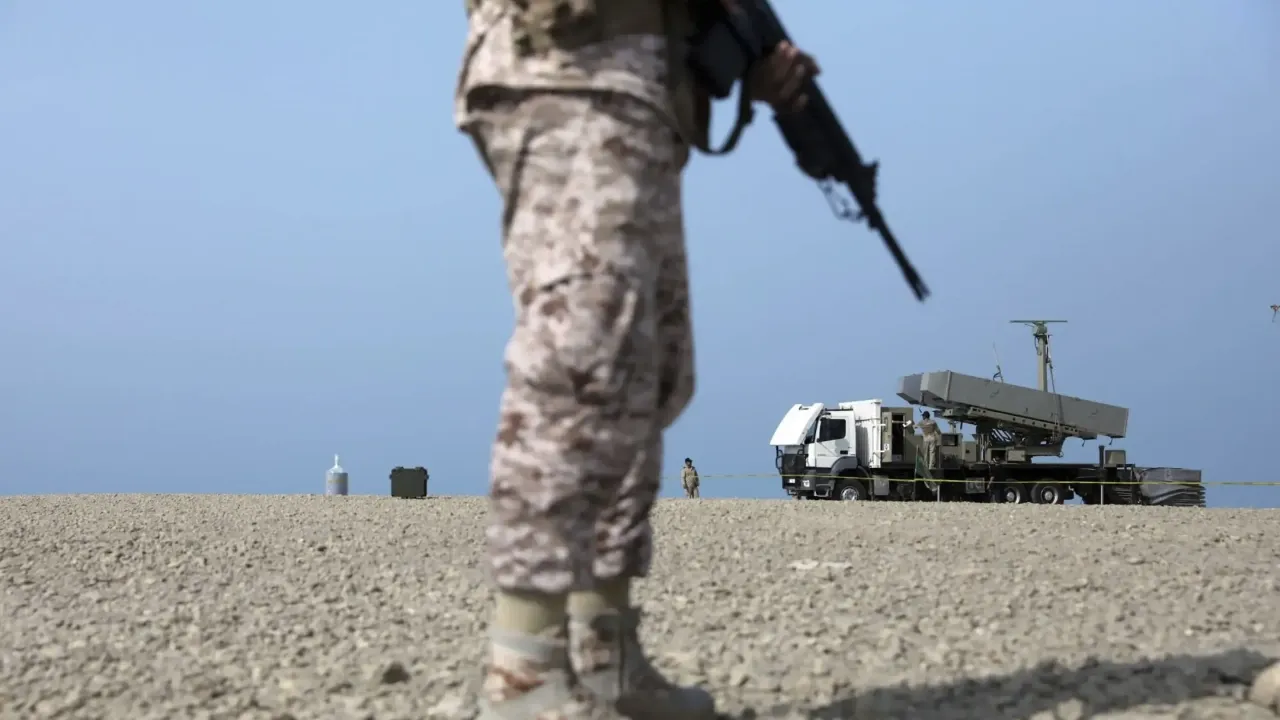 104 иранских моряка погибли при атаке на военный корабль