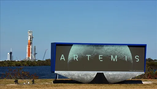 НАСА планира да ја лансира мисијата „Артемис II“ на Месечината во среда