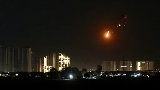 Sulmi iranian me dron godet rezervuarët e karburantit në aeroportin e Kuvajtit