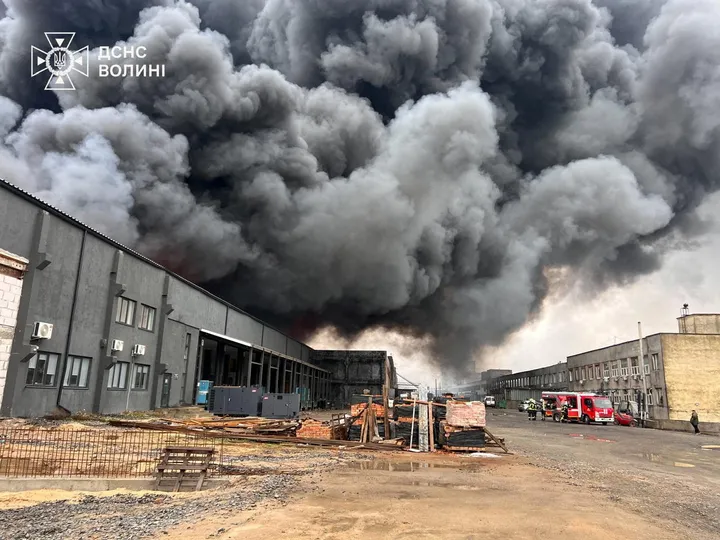 La Russie affirme avoir pris le contrôle total de Louhansk à l’est de l’Ukraine