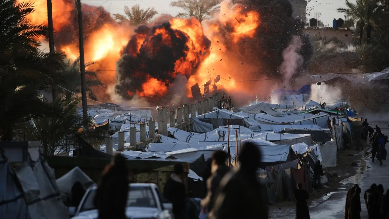 ارتش اسرائیل با وجود آتش‌بس، به حملات در سراسر غزه ادامه می‌دهد