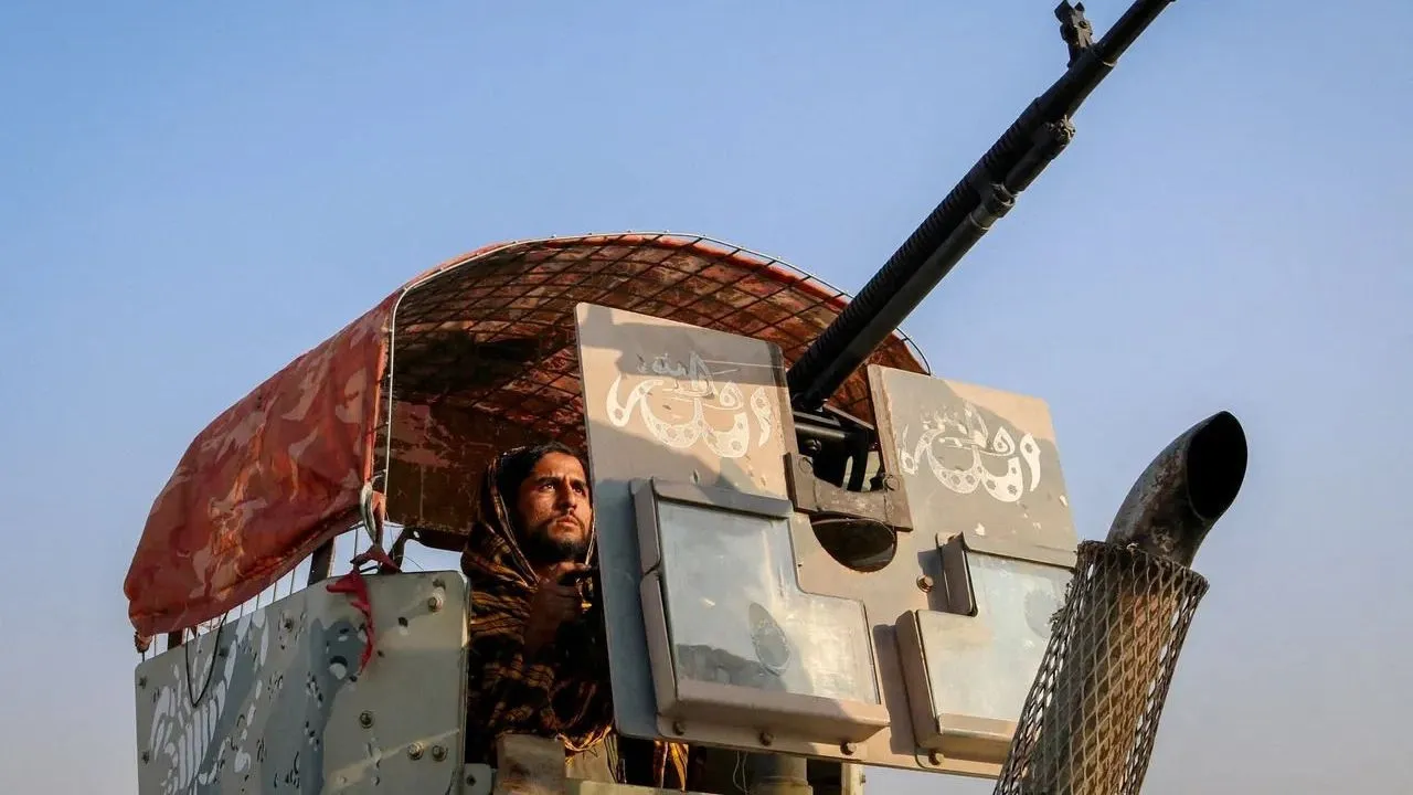 ازسرگیری مذاکرات پاکستان و افغانستان در چین برای دستیابی به آتش‌بس پایدار