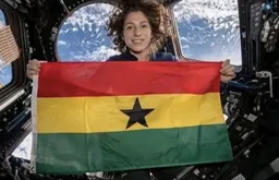 Yadda Christina Koch ta daga tutar Ghana a yayin tafiyarta zuwa Duniyar Wata