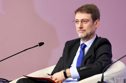 Ministri Hoxha për procesin e anëtarësimit të Shqipërisë në BE  Është prioriteti strategjik kombëtar