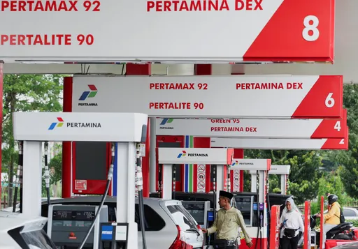 Kejagung tetapkan petinggi Pertamina dan taipan Riza Chalid tersangka korupsi Petral